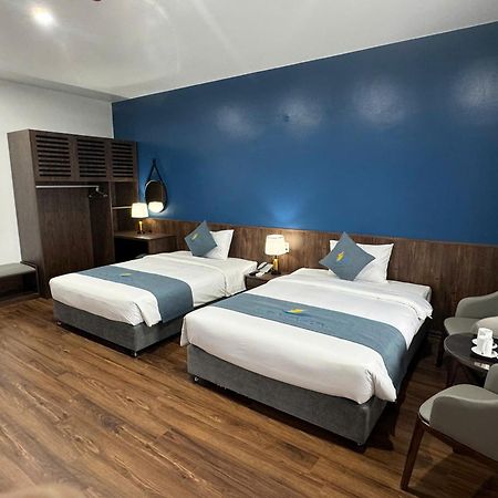 Bach Dang Ha Long Hotel Esterno foto