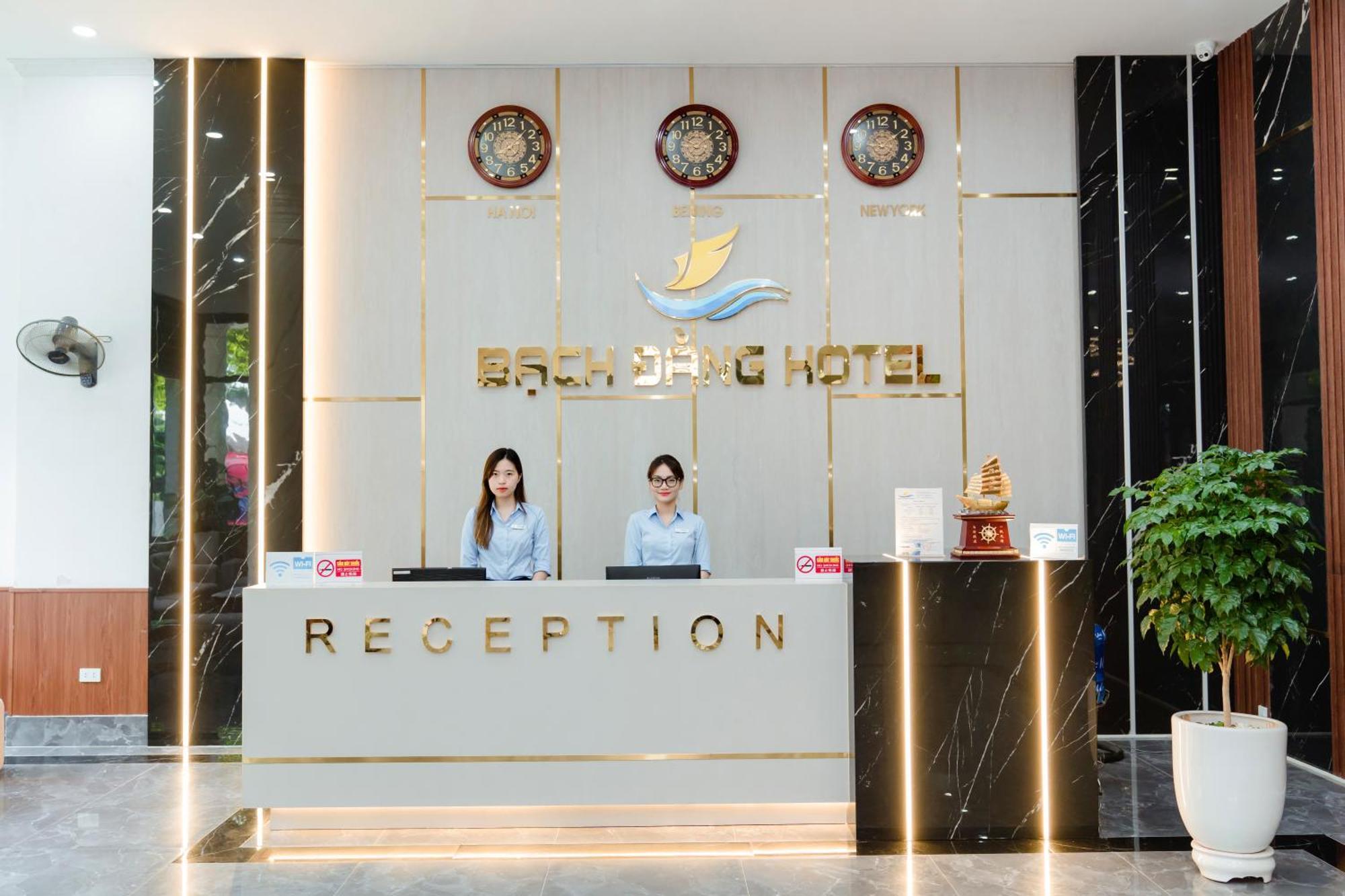 Bach Dang Ha Long Hotel Esterno foto