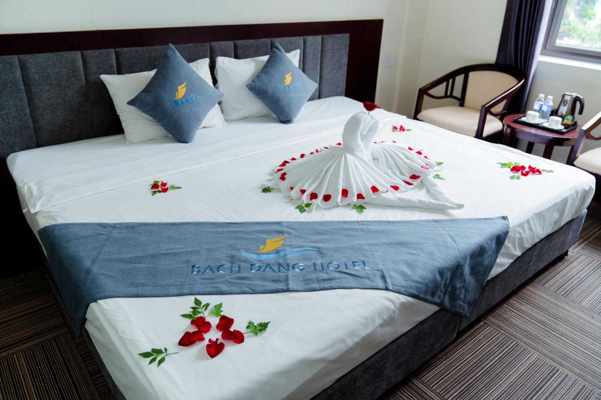 Bach Dang Ha Long Hotel Esterno foto