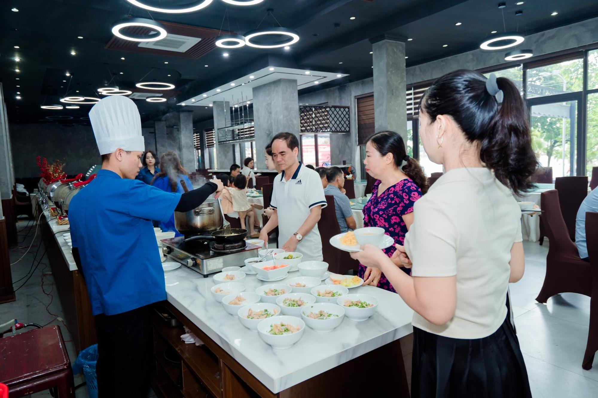 Bach Dang Ha Long Hotel Esterno foto